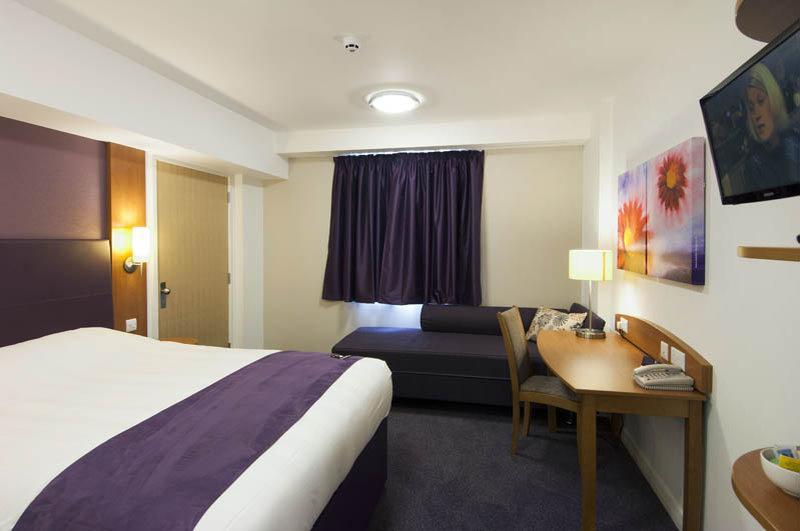 Premier Inn Abingdon Exterior foto